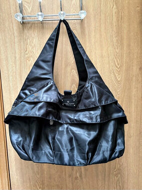 Six Pack Fitness Asana Yoga Tote Black